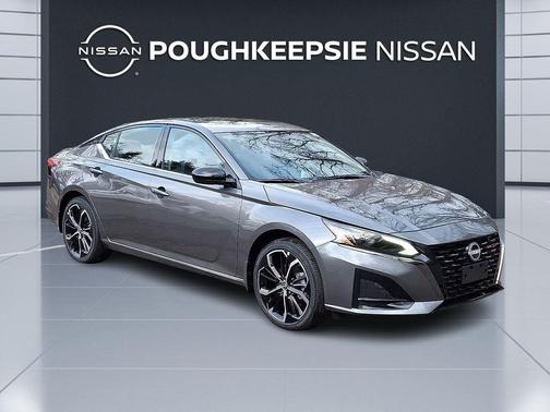 2025 Nissan Altima SR AWD