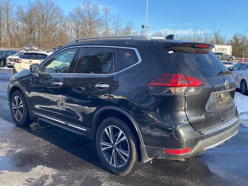 2018 Nissan Rogue SL