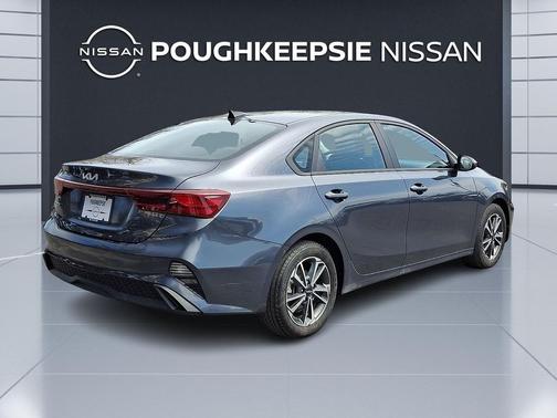 Gravity Gray 2023 Kia Forte LXS