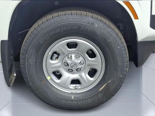 QAK/GLACIER WH 2026 Nissan Frontier S