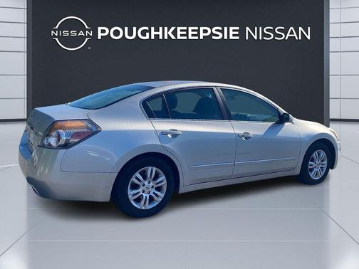 2010 Nissan Altima 2.5 S