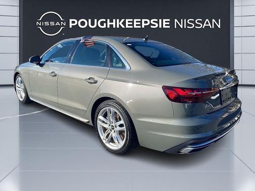 2023 Audi A4 45 S line Premium Plus