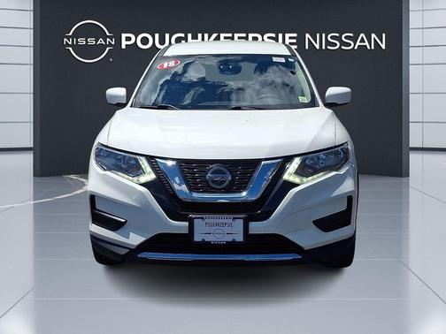 Glacier White 2018 Nissan Rogue S