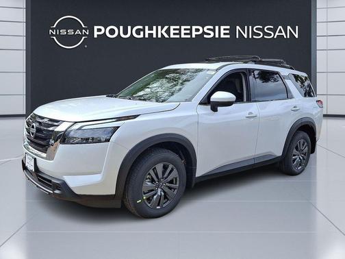 2025 Nissan Pathfinder SV 4WD