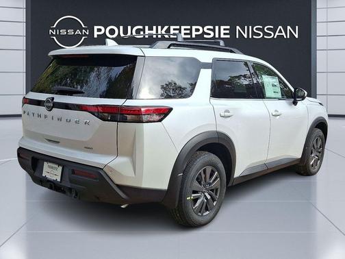 2025 Nissan Pathfinder SV 4WD