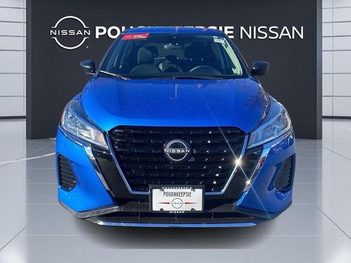 2023 Nissan Kicks S