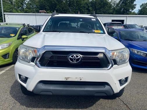 2015 Toyota Tacoma Base