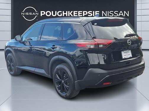 Super Black 2023 Nissan Rogue SV