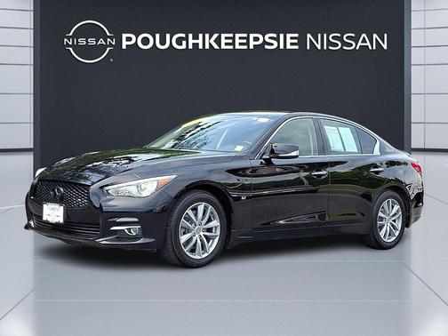 Black Obsidian 2015 INFINITI Q50 Base