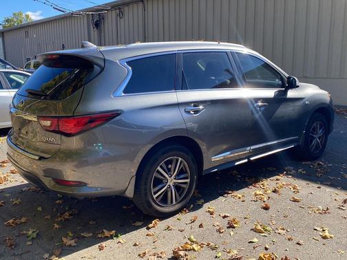 2020 INFINITI QX60 Luxe