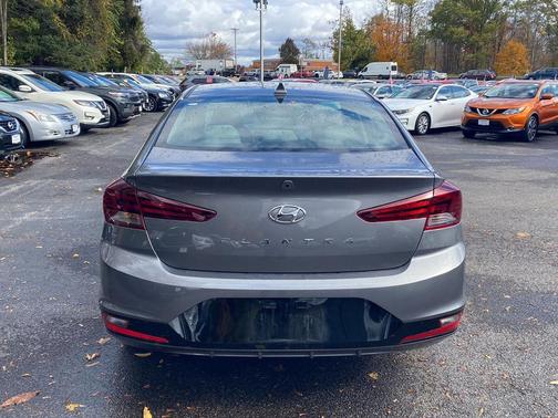 2020 Hyundai ELANTRA Value Edition