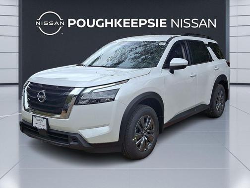 2025 Nissan Pathfinder SV 4WD