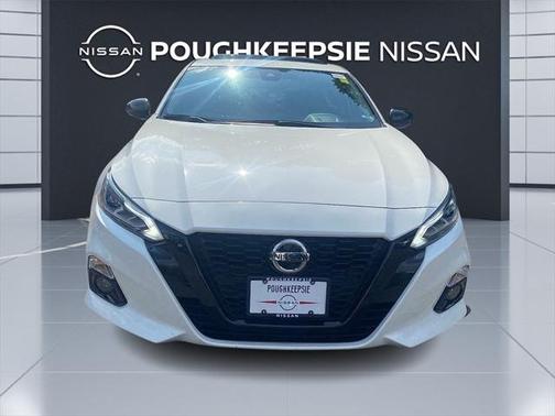 2022 Nissan Altima SR Intelligent AWD
