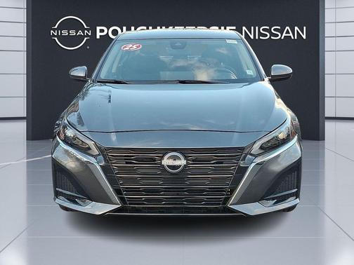 2025 Nissan Altima SV AWD