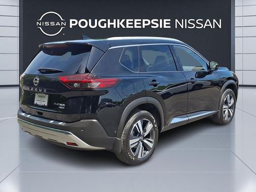 Super Black 2023 Nissan Rogue Platinum