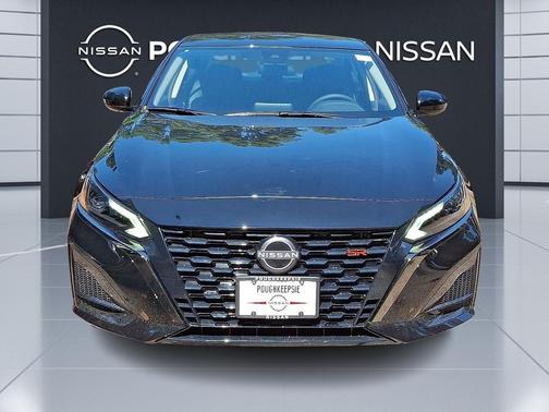 2025 Nissan Altima SR AWD