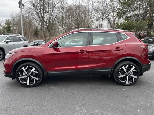 2021 Nissan Rogue Sport SL