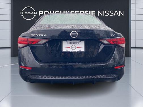Super Black 2022 Nissan Sentra SV