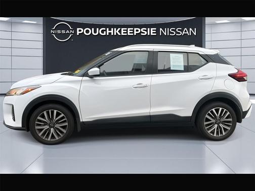 Fresh Powder 2022 Nissan Kicks SV