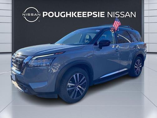 2023 Nissan Pathfinder Platinum 4WD