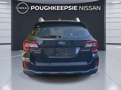 Crystal Black Silica 2017 Subaru Outback 2.5i Premium