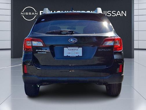 Crystal Black Silica 2017 Subaru Outback 2.5i Premium