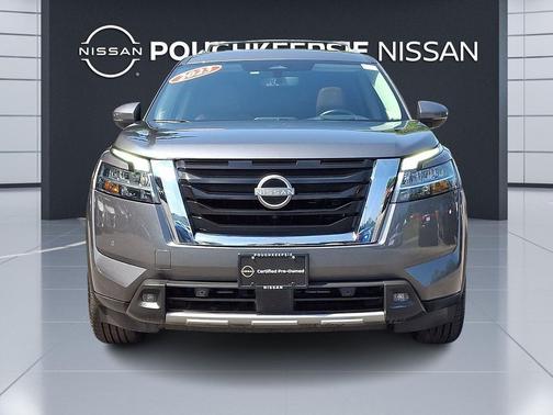 Gun Metallic 2023 Nissan Pathfinder Platinum 4WD