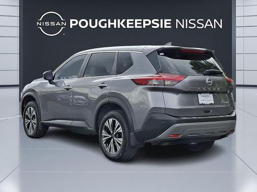 Gun Metallic 2023 Nissan Rogue SV