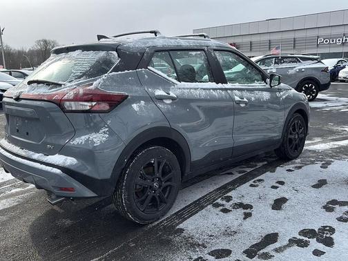 2023 Nissan Kicks SV