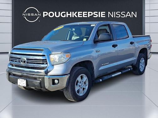 2017 Toyota Tundra SR5