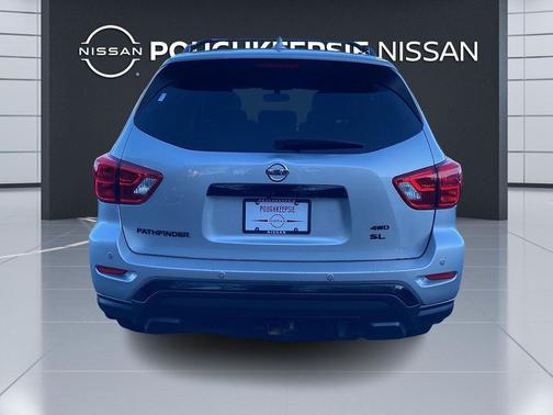 2020 Nissan Pathfinder SL 4WD