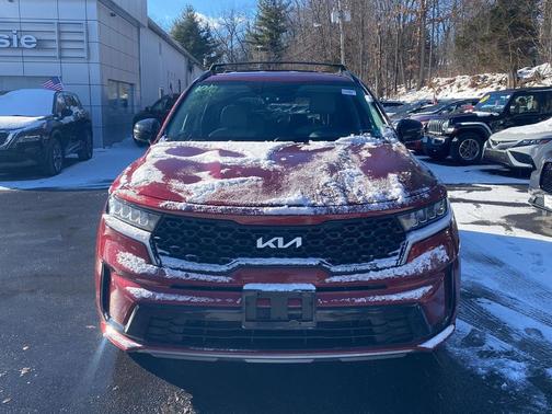 2022 Kia Sorento S