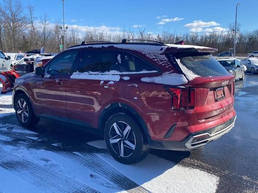 2022 Kia Sorento S