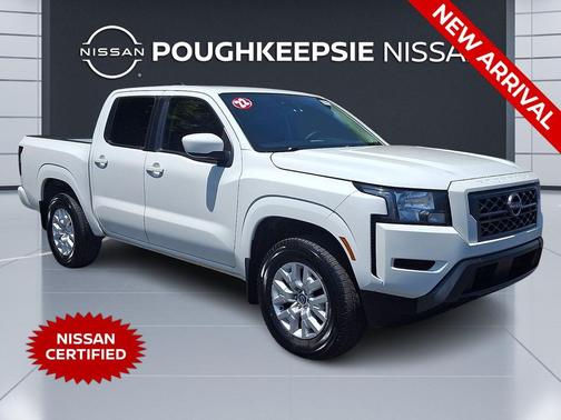Glacier White 2022 Nissan Frontier SV