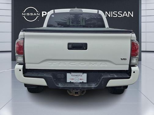 2020 Toyota Tacoma TRD Sport