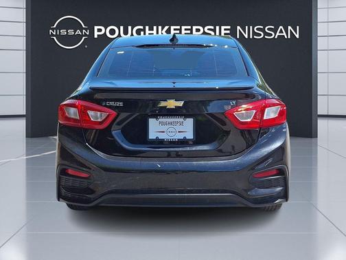 Mosaic Black Metallic 2016 Chevrolet Cruze LT Auto