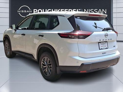 2025 Nissan Rogue S