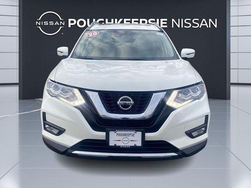 2020 Nissan Rogue SL