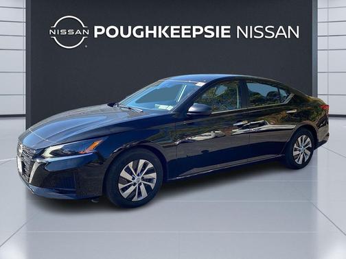 2025 Nissan Altima S FWD