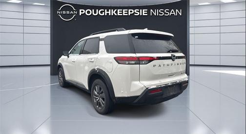 2024 Nissan Pathfinder SV 4WD