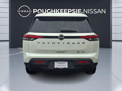 2024 Nissan Pathfinder SV 4WD