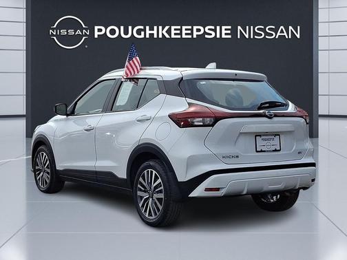 Fresh Powder 2023 Nissan Kicks SV