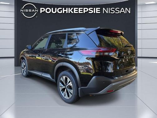 Super Black 2023 Nissan Rogue SV