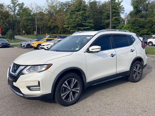 2020 Nissan Rogue SV