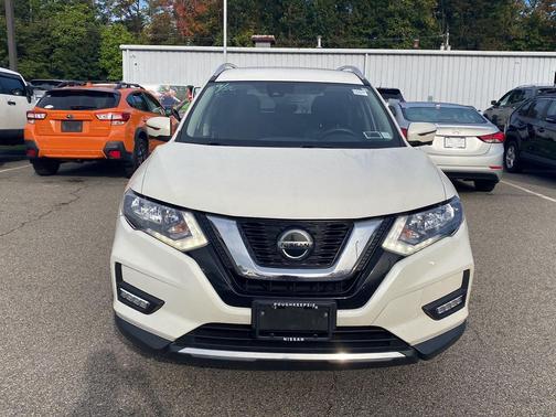 2020 Nissan Rogue SV