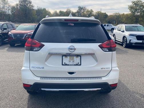 2020 Nissan Rogue SV