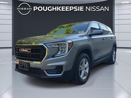 Sterling Metallic 2024 GMC Terrain SLE