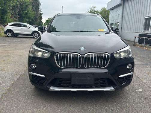 Jet Black 2018 BMW X1 sDrive28i