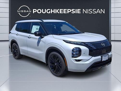 Alpine Frost 2026 Nissan Rogue Platinum
