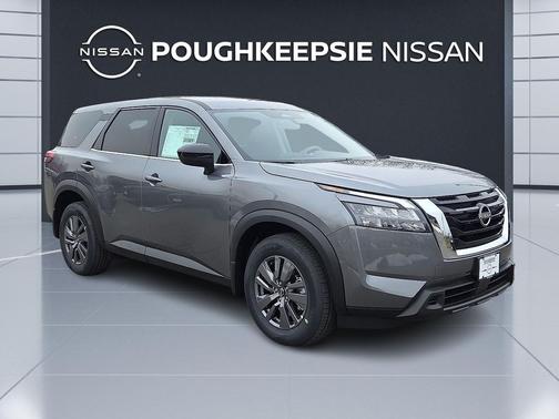 2025 Nissan Pathfinder S 4WD